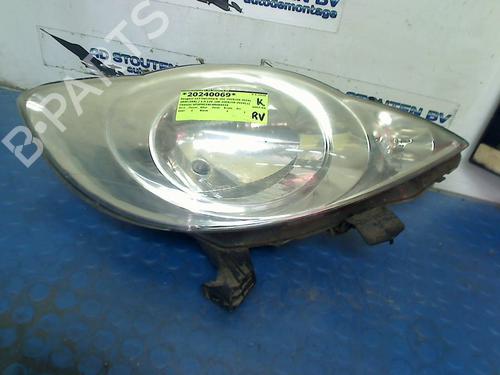 Used Right headlight PEUGEOT 107 (PM_, PN_) 1.0 (68 hp) 17326907