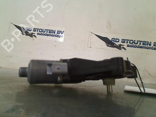 Right rear window motor HYUNDAI i30 Estate (FD) 1.6 CRDi | BP19056023E22 