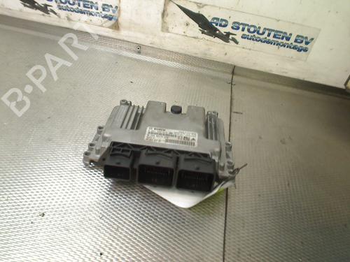 Used Engine control unit (ECU) CITROËN C5 III Break (RW_) 1.6 THP 155 (156 hp) 31312067
