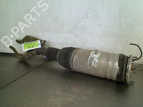Used Left front shock absorber Left front shock absorber LAND ROVER RANGE ROVER SPORT II (L494) 3.0 SDV6 4x4 (292 hp) 39931013 39931013