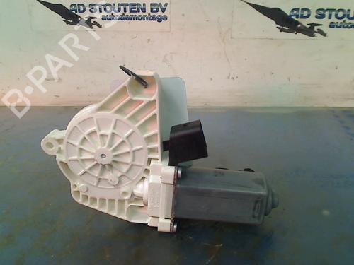 Left front window motor MERCEDES-BENZ CLA Shooting Brake (X117) CLA 200 CDI / d (117.908) | BP17834987E21 