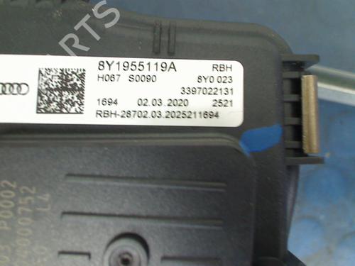 Front wipers mechanism AUDI A3 Sportback (8YA, 8YF) 35 TDI | BP19333261C83 
