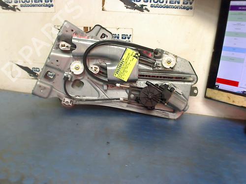 Rudehejsemekanisme Højre bagtil PEUGEOT 307 CC (3B) 2.0 16V (140 hp) 30299712