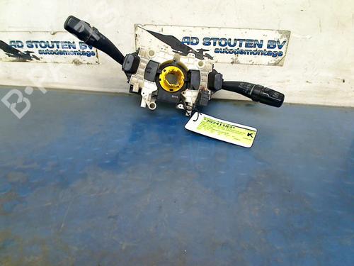 Used Steering column stalk HYUNDAI TUCSON (JM) 2.0 All-wheel Drive (141 hp) 21188844