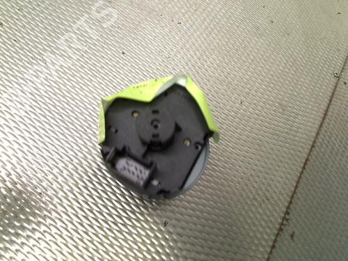 Headlight switch VW TRANSPORTER T5 Van (7HA, 7HH, 7EA, 7EH) 2.0 TDI | BP29585571I24 