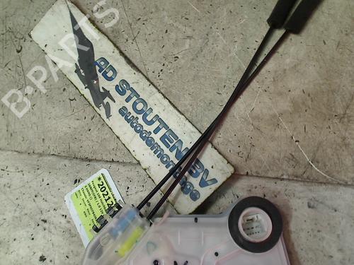 Front right lock PEUGEOT 108 1.0 VTi 72 | BP13212076C97 