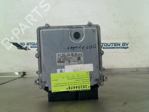 Used Engine control unit (ECU) MERCEDES-BENZ S-CLASS (W221, V221) S 350 BlueTec (221.026, 221.126) (258 hp) 30897391
