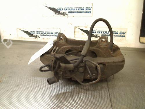 Used Left front brake caliper Left front brake caliper VW PHAETON (3D1, 3D2, 3D3, 3D4, 3D6, 3D7, 3D8, 3D9) 3.0 V6 TDI 4motion (240 hp) 36138777 36138777