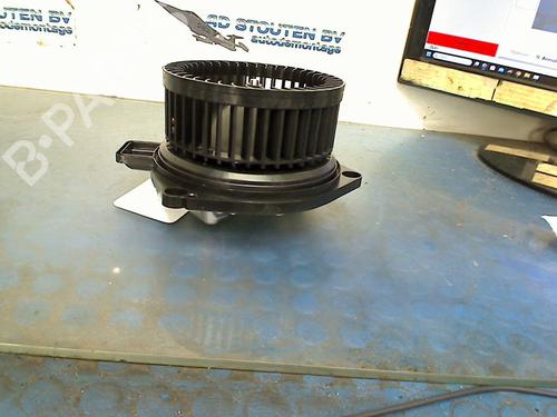 Heater blower motor BMW 3 Touring (G21, G81) 320 e Plug-in-Hybrid xDrive | BP19042099M62 