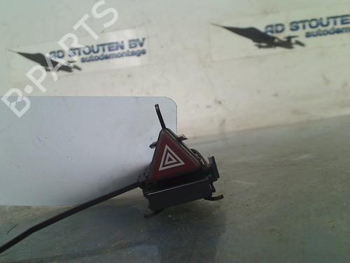 Used Warning switch MERCEDES-BENZ B-CLASS Sports Tourer (W245) B 200 CDI (245.208) (140 hp) 17526088