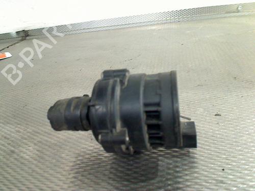 Used Auxiliary water pump Auxiliary water pump MERCEDES-BENZ SLK (R171) 200 Kompressor (171.442) (163 hp) 30834534 30834534