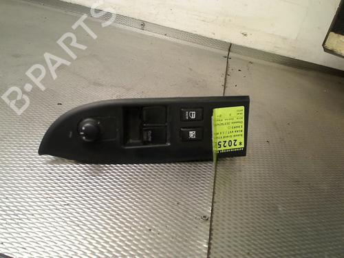 Used Left front window switch SUZUKI GRAND VITARA II (JT, TE, TD) 1.6 All-wheel Drive (JB416) (106 hp) 31847256