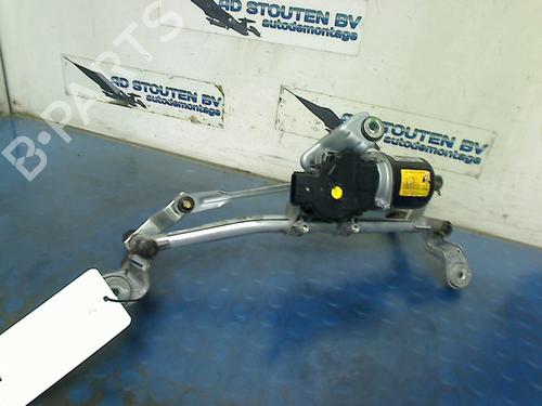 front-wipers-mechanism-renault-twingo-iii-bcm_-bca_-10-sce-70-a4538200040r-2014-18827654 main image