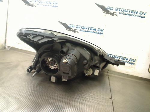 Left headlight TOYOTA AYGO (_B1_) 1.0 (KGB10_, KGB10R) | BP31263987C28