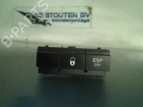 Used Switch PEUGEOT 1007 (KM_) 1.4 (75 hp) 13039888