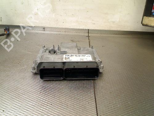Used Engine control unit (ECU) VW POLO VI (AW1, BZ1, AE1) 1.0 TSI (110 hp) 33017988