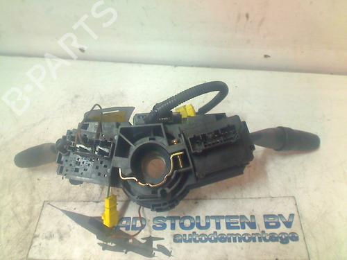 Steering column stalk HONDA CR-V II (RD_) 2.0 (RD5) | BP11295874I23 