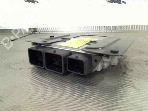 Engine control unit (ECU) PEUGEOT 5008 (0U_, 0E_) 1.6 16V | BP30439472M57