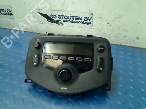 Used Switch PEUGEOT 108 1.0 VTi (69 hp) 13212172