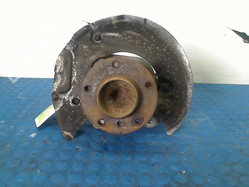 Used Left front steering knuckle BMW 3 Touring (E91) 318 i (129 hp) 11263493