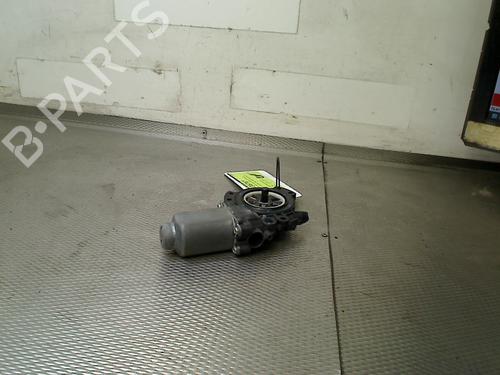Used Left front window motor HYUNDAI ix35 (LM, EL, ELH) 2.0 CRDi 4WD (136 hp) 30622055