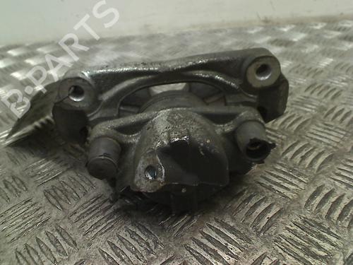 Used Right front brake caliper RENAULT CAPTUR I (J5_, H5_) 1.2 TCe 120 (118 hp) 11773555