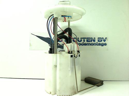 Used Fuel pump LANCIA YPSILON (843_) 1.2 (843.AXB1A) (80 hp) 11257611