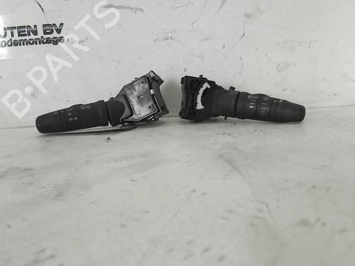 Used Steering column stalk NISSAN X-TRAIL I (T30) 2.2 dCi 4x4 (136 hp) 11319931