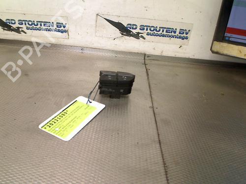 Kombi Kontakt / Stilkkontakt Kombi Kontakt / Stilkkontakt FORD FOCUS III Turnier 2.0 TDCi (115 hp) 34056135 34056135