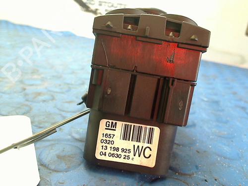 Headlight switch OPEL ASTRA H Estate (A04) 1.9 CDTI (L35) | BP11922738I24 