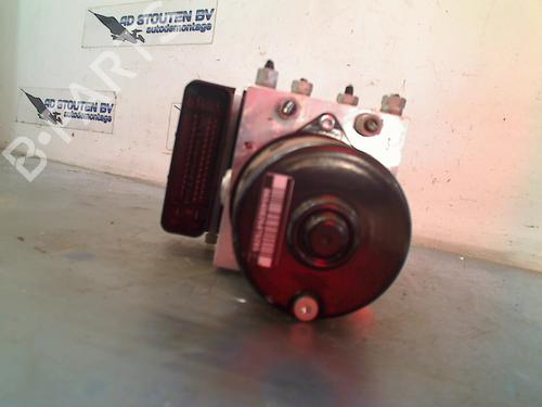 Used ABS pump BMW 3 Touring (E91) 318 d (136 hp) 12589357
