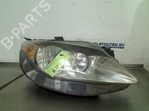 Right headlight SEAT IBIZA IV (6J5, 6P1) 1.2 TDI | BP28960961C29 