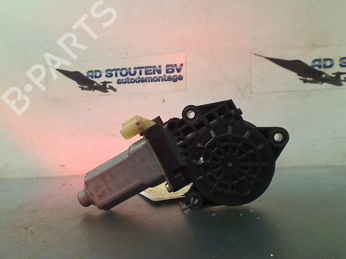 Used Left front window motor HYUNDAI TUCSON (JM) 2.0 (141 hp) 18525753