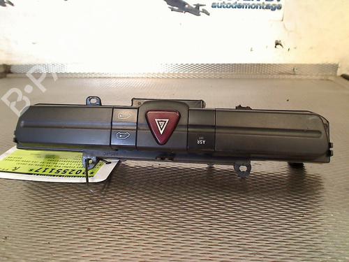 Used Warning switch VW CRAFTER 30-50 Van (2E_) 2.5 TDI (109 hp) 31942180