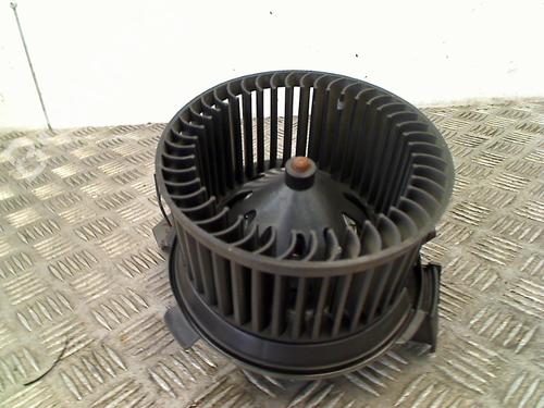 Used Heater blower motor PEUGEOT 206+ (2L_, 2M_) 1.4 i (73 hp) 11308512