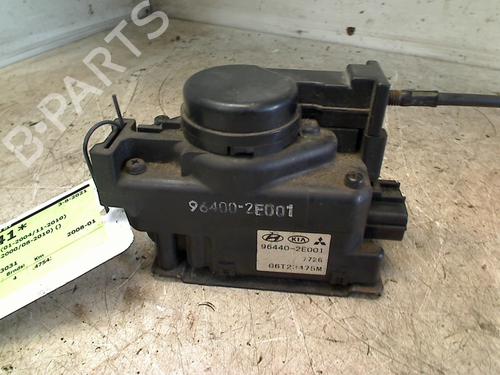 Used Control unit Control unit HYUNDAI TUCSON (JM) 2.0 (141 hp) 11261640 11261640
