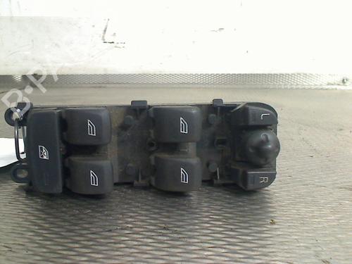 Used Left front window switch LAND ROVER FREELANDER 2 (L359) 2.2 eD4 (150 hp) 31014651