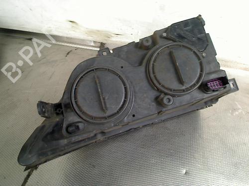 Right headlight VW CRAFTER 30-50 Van (2E_) 2.0 TDI | BP33796395C29 - Image 3