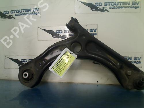 Used Right front suspension arm SEAT ARONA (KJ7, KJP) 1.0 TSI (95 hp) 12980560