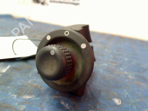 Left front window switch RENAULT CLIO IV (BH_) 1.5 dCi 75 | BP11263675I27 