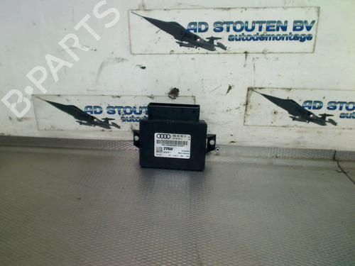 Used Electronic module AUDI Q5 (8RB) 2.0 TFSI quattro (211 hp) 31040068