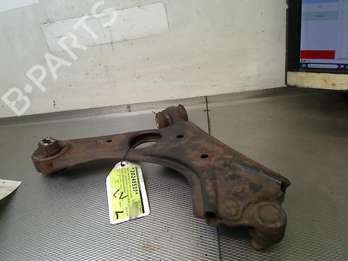Used Left front suspension arm OPEL COMBO Box Body/MPV (X12) 1.3 CDTI (B05) (90 hp) 33112238