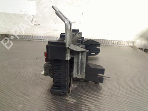 Fuse box MERCEDES-BENZ E-CLASS Coupe (C207) E 350 CGI (207.357) | BP31045952E1