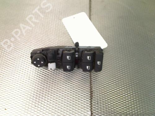 Left front window switch BMW 5 Touring (F11) 520 d | BP27248982I27 