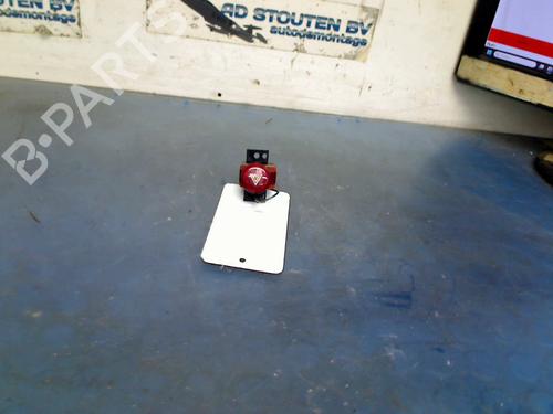 Used Warning switch HONDA CIVIC VIII Saloon (FD, FA) 1.3 IMA (FA3, FD3) (95 hp) 24335591