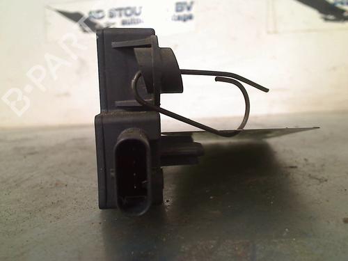 Elektronisk modul TESLA MODEL 3 (5YJ3) EV | BP23142982M83 