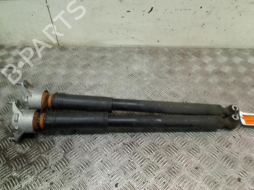 Used Right rear shock absorber MERCEDES-BENZ GLA-CLASS (X156) GLA 200 CDI / d (156.908) (136 hp) 13124343
