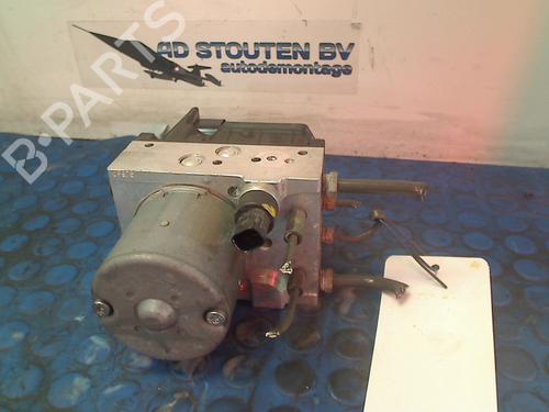 Used ABS pump TOYOTA COROLLA Verso (ZER_, ZZE12_, R1_) 1.8 (ZNR11_, ZNR11R) (129 hp) 11262761