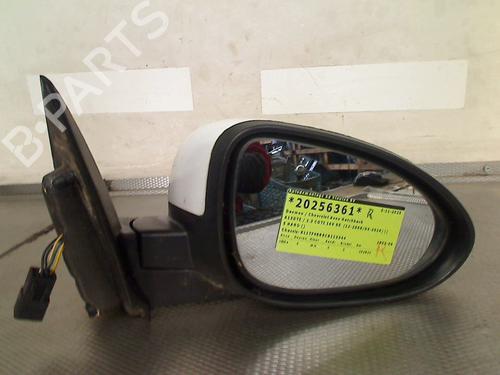 Used Right mirror CHEVROLET AVEO Hatchback (T300) 1.3 D (95 hp) 31095868