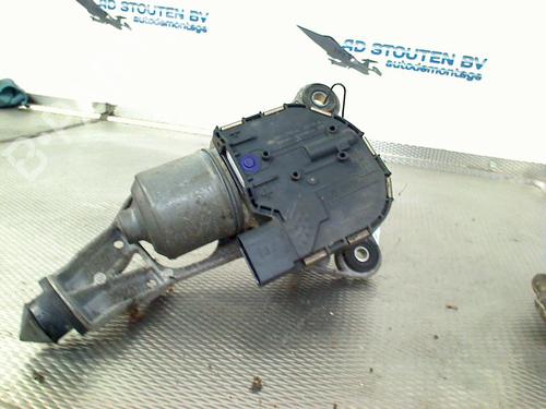 Used Front wipers mechanism FORD FOCUS III 1.6 TDCi ECOnetic (105 hp) 29140060